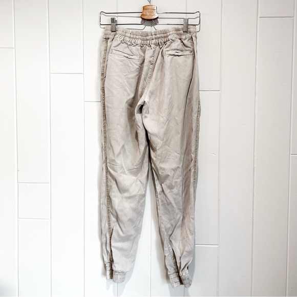 YFB Young Fabulous & Broke 100% Tencel Light Beige Joggers - Picture 3 of 5